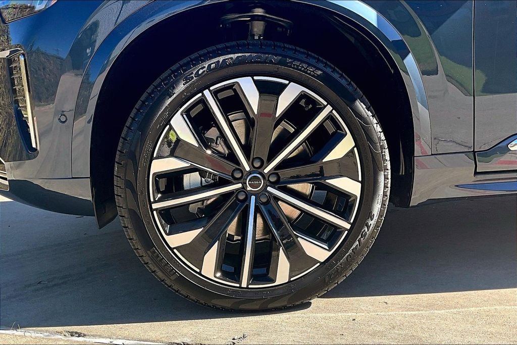 2026 Volvo XC90 B6 Ultra