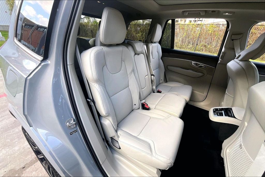 2026 Volvo XC90 B6 Ultra