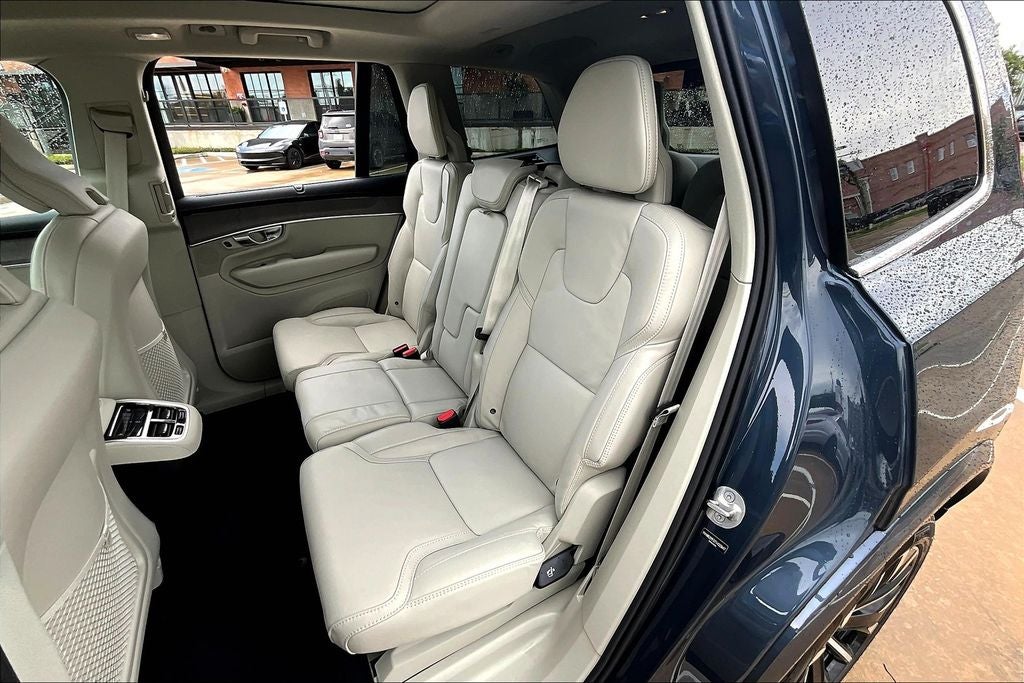 2026 Volvo XC90 B6 Ultra