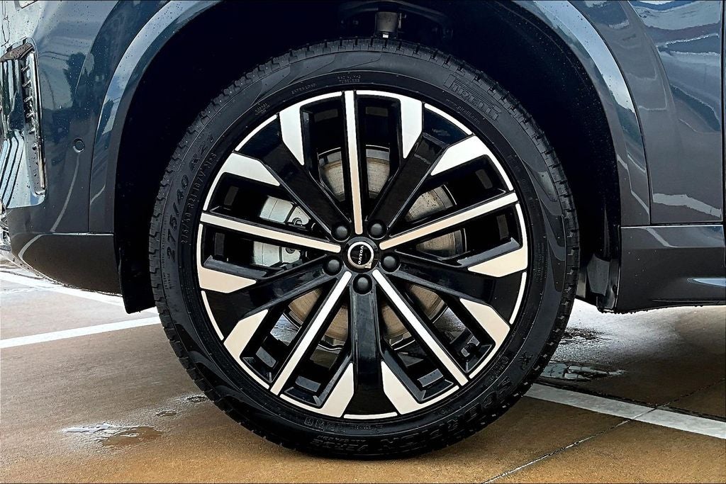 2026 Volvo XC90 B6 Ultra