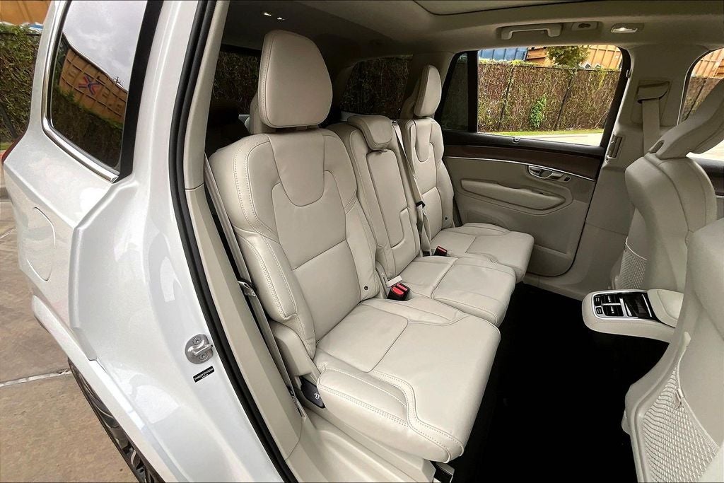 2026 Volvo XC90 B6 Ultra