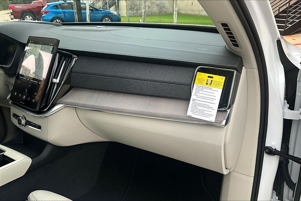 2026 Volvo XC90 B6 Ultra