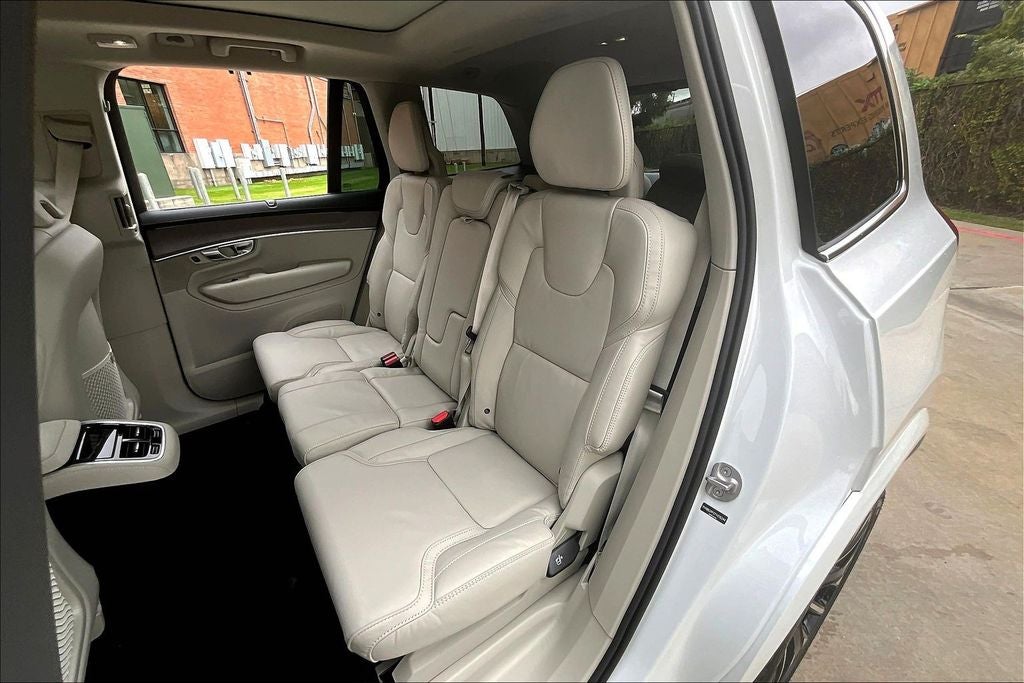 2026 Volvo XC90 B6 Ultra