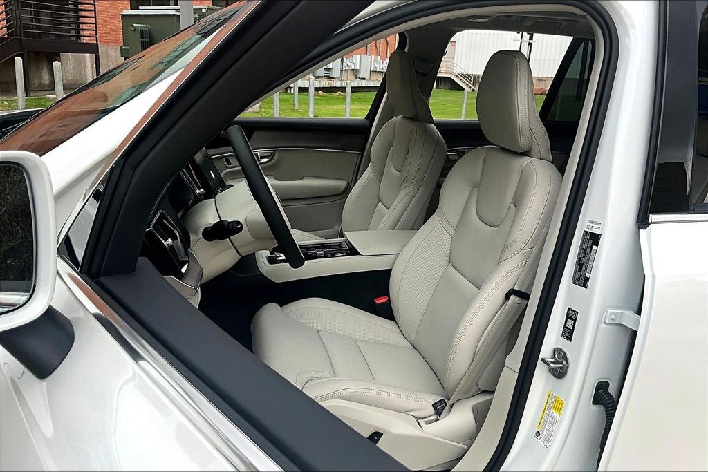 2026 Volvo XC90 B6 Ultra