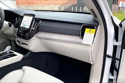 2026 Volvo XC90 B6 Ultra