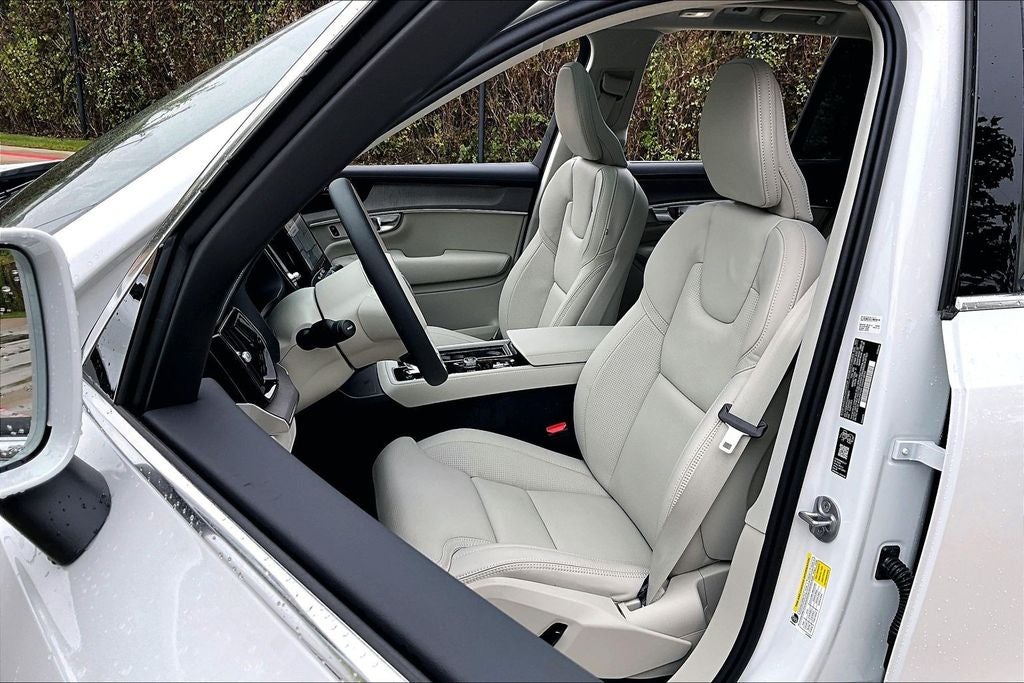 2026 Volvo XC90 B6 Ultra