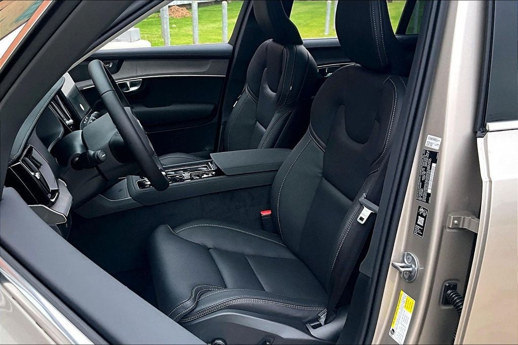 2026 Volvo XC90 B6 Ultra