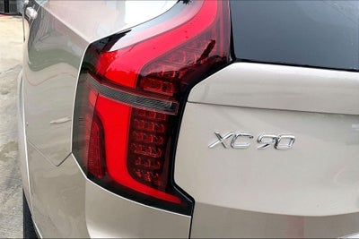 2026 Volvo XC90 B6 Ultra