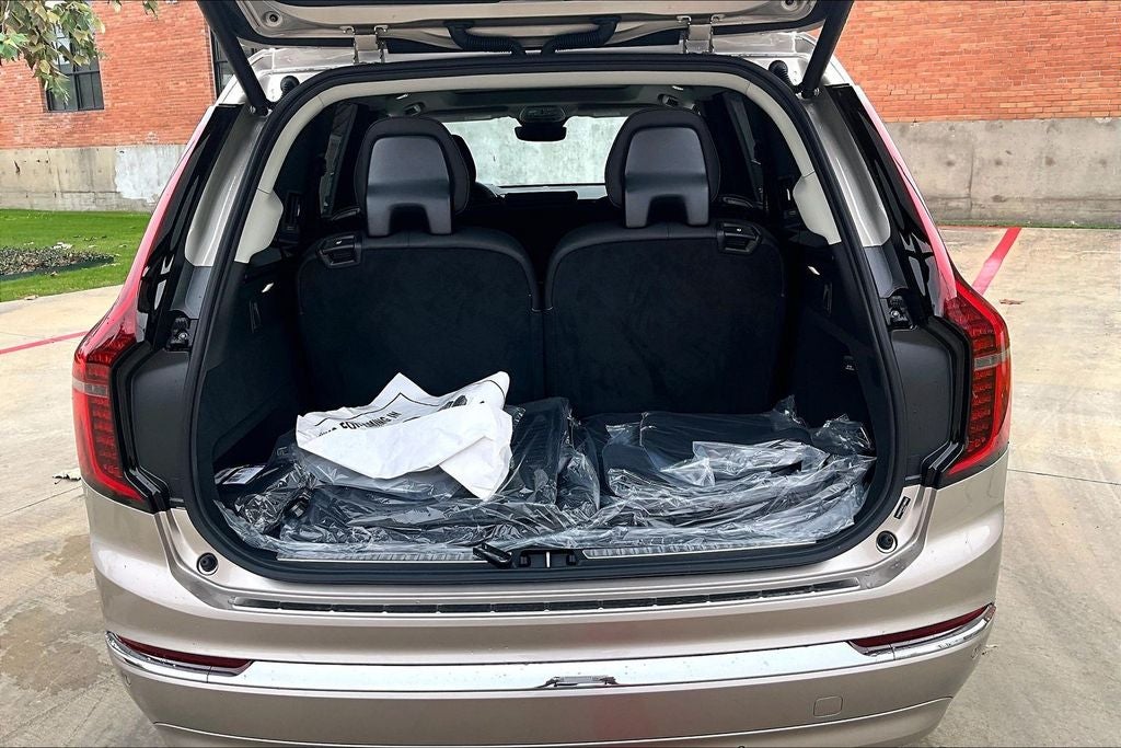 2026 Volvo XC90 B6 Ultra