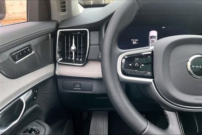 2026 Volvo XC90 B6 Ultra