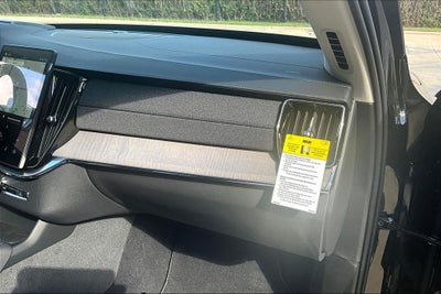 2026 Volvo XC90 B6 Ultra