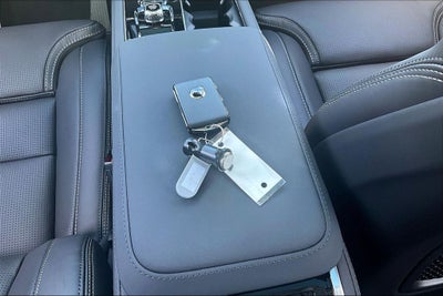 2026 Volvo XC90 B6 Ultra