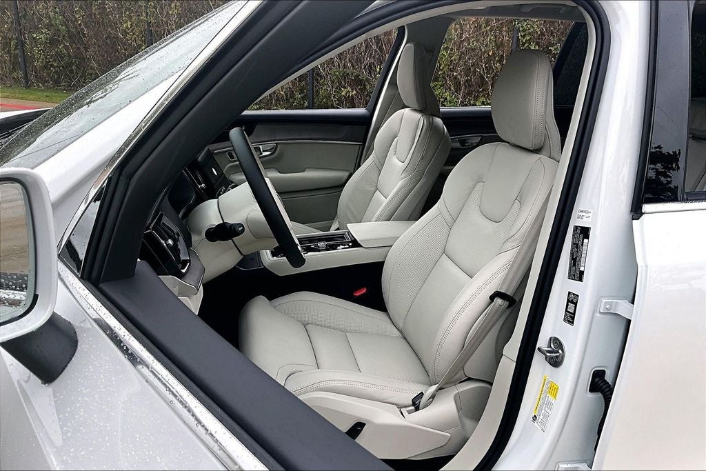 2026 Volvo XC90 B6 Ultra