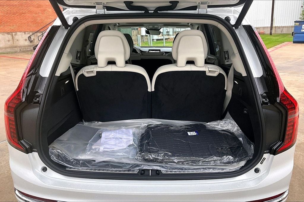 2026 Volvo XC90 B6 Ultra