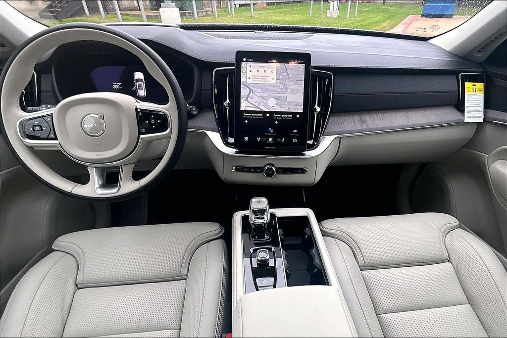 2026 Volvo XC90 B6 Ultra