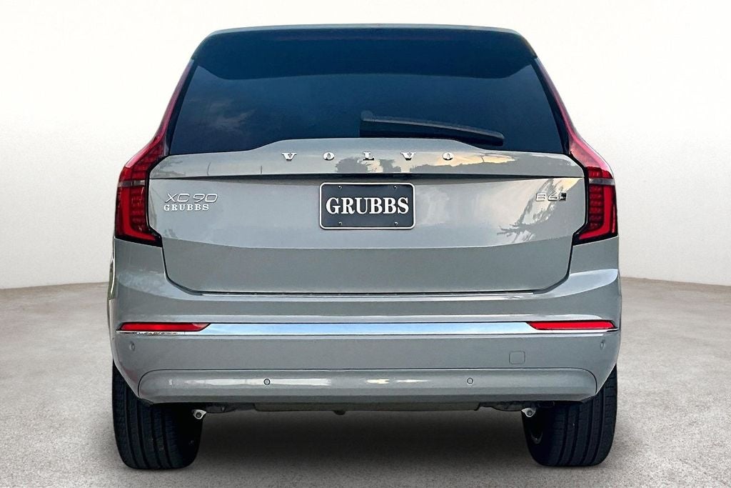 2027 Volvo XC90 B6 Ultra