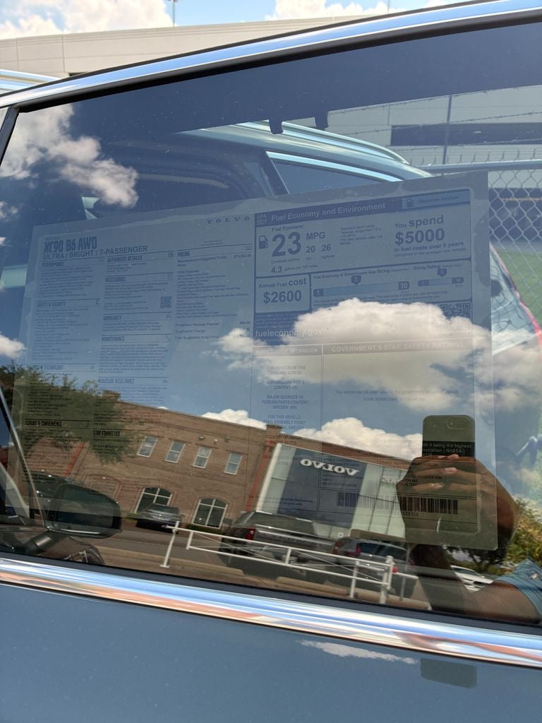 2027 Volvo XC90 B6 Ultra