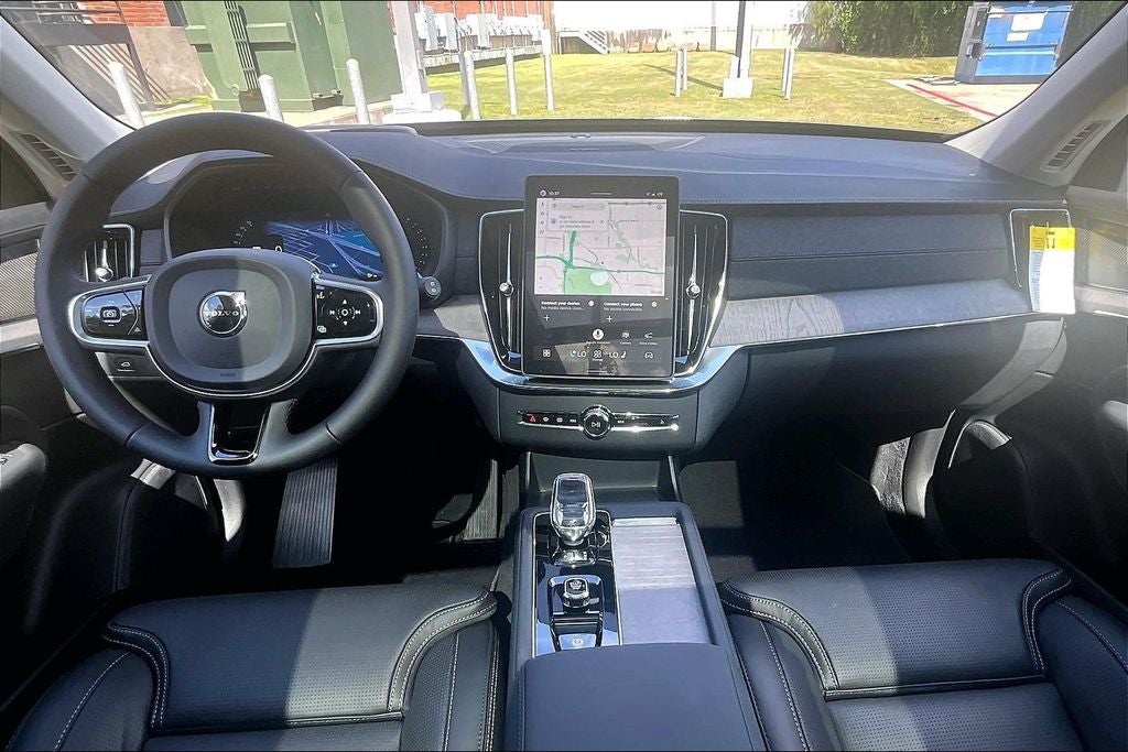 2027 Volvo XC90 B6 Ultra