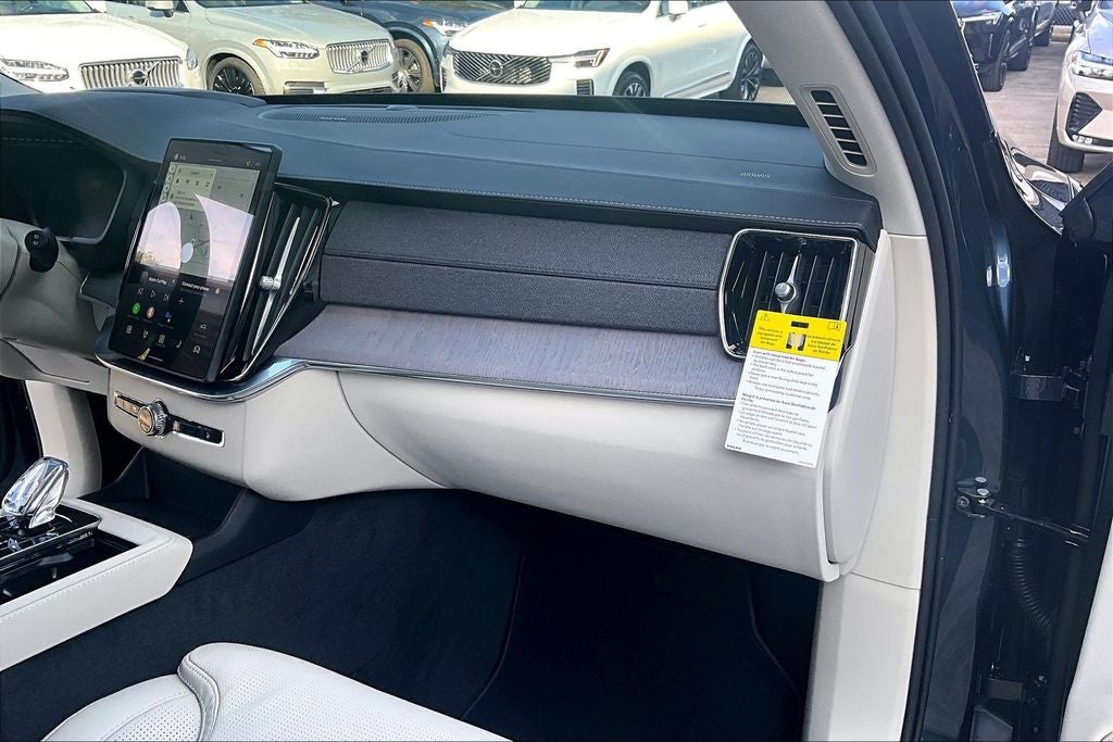 2026 Volvo XC90 B6 Ultra