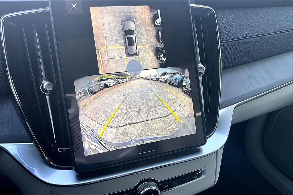 2026 Volvo XC90 B6 Ultra