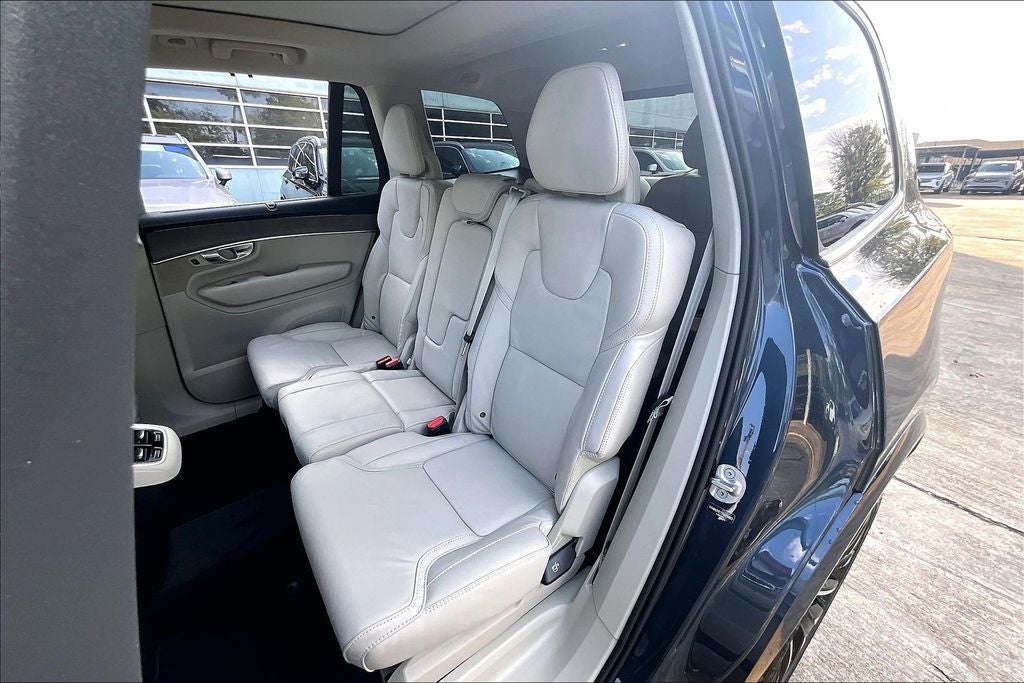 2026 Volvo XC90 B6 Ultra