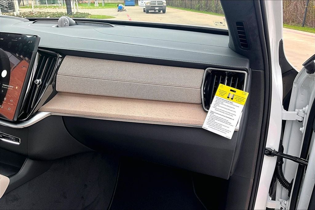2026 Volvo XC90 B6 Ultra