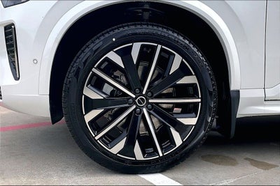 2026 Volvo XC90 B6 Ultra