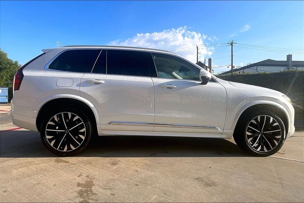 2027 Volvo XC90 B6 Ultra