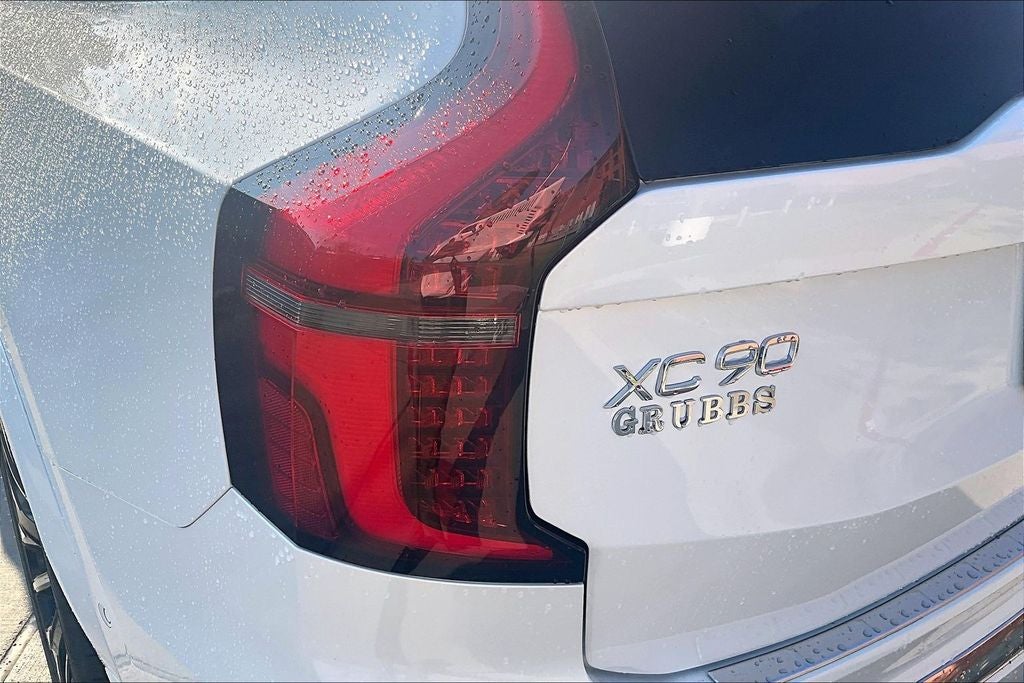 2027 Volvo XC90 B6 Ultra