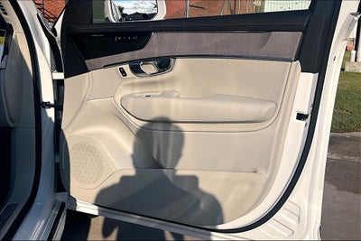 2027 Volvo XC90 B6 Ultra
