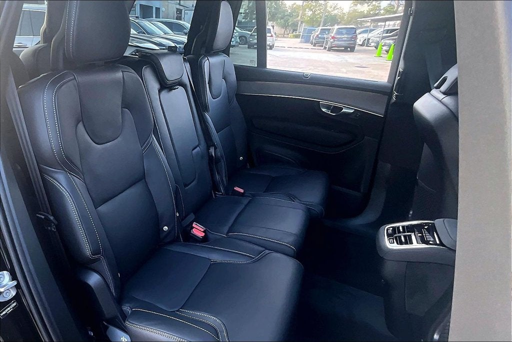 2027 Volvo XC90 B6 Ultra