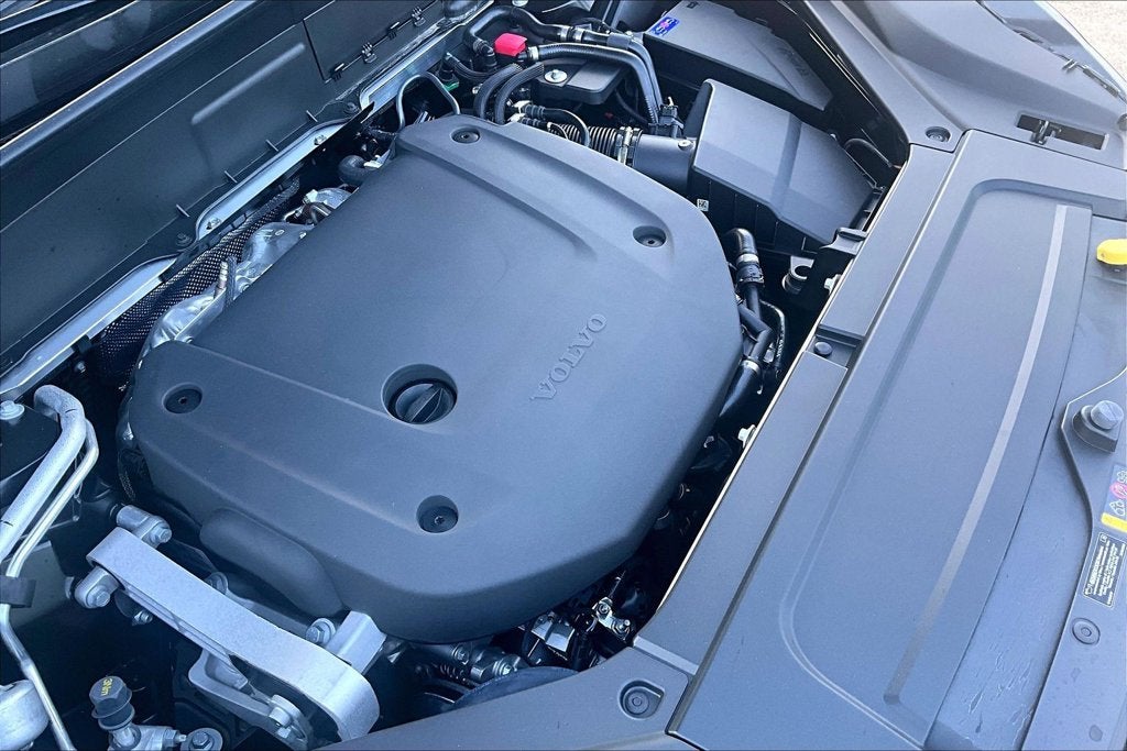 2027 Volvo XC90 B6 Ultra