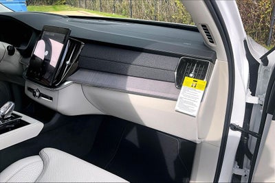 2026 Volvo XC90 B6 Ultra