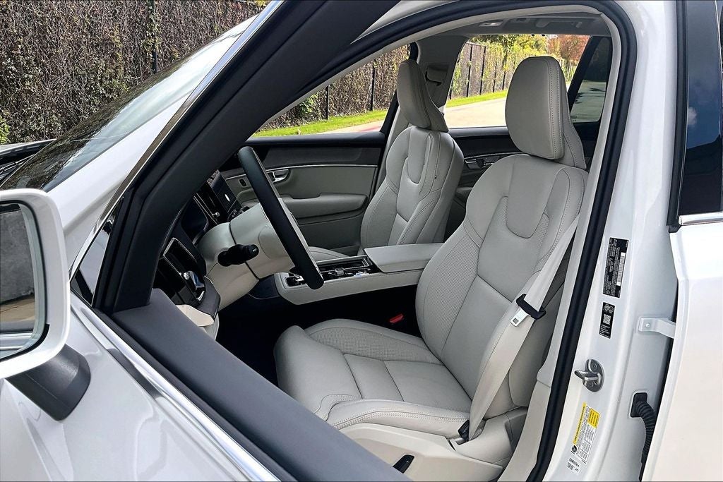 2026 Volvo XC90 B6 Ultra