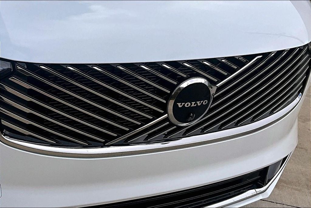 2026 Volvo XC90 B6 Ultra