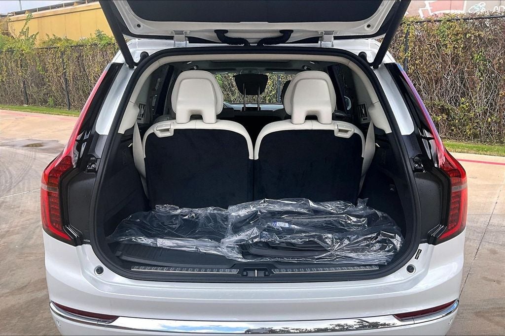 2026 Volvo XC90 B6 Ultra