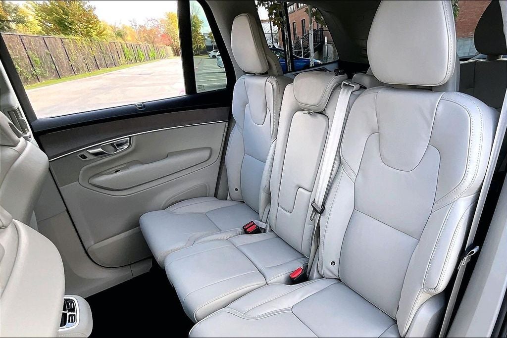 2026 Volvo XC90 B6 Ultra