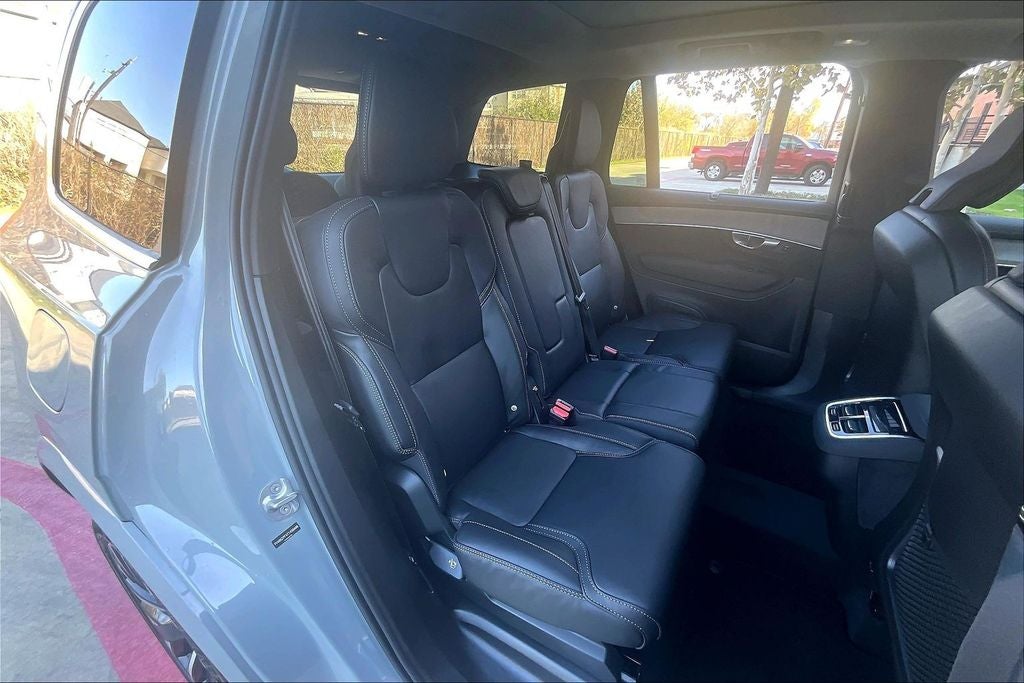 2026 Volvo XC90 B6 Ultra