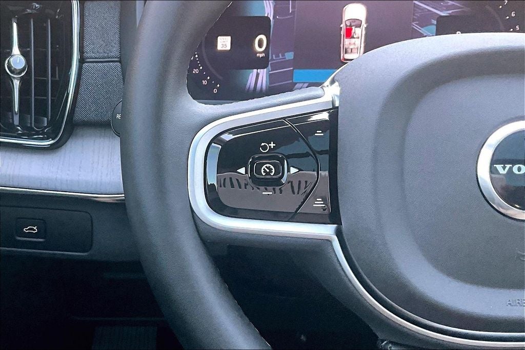 2026 Volvo XC90 B6 Ultra