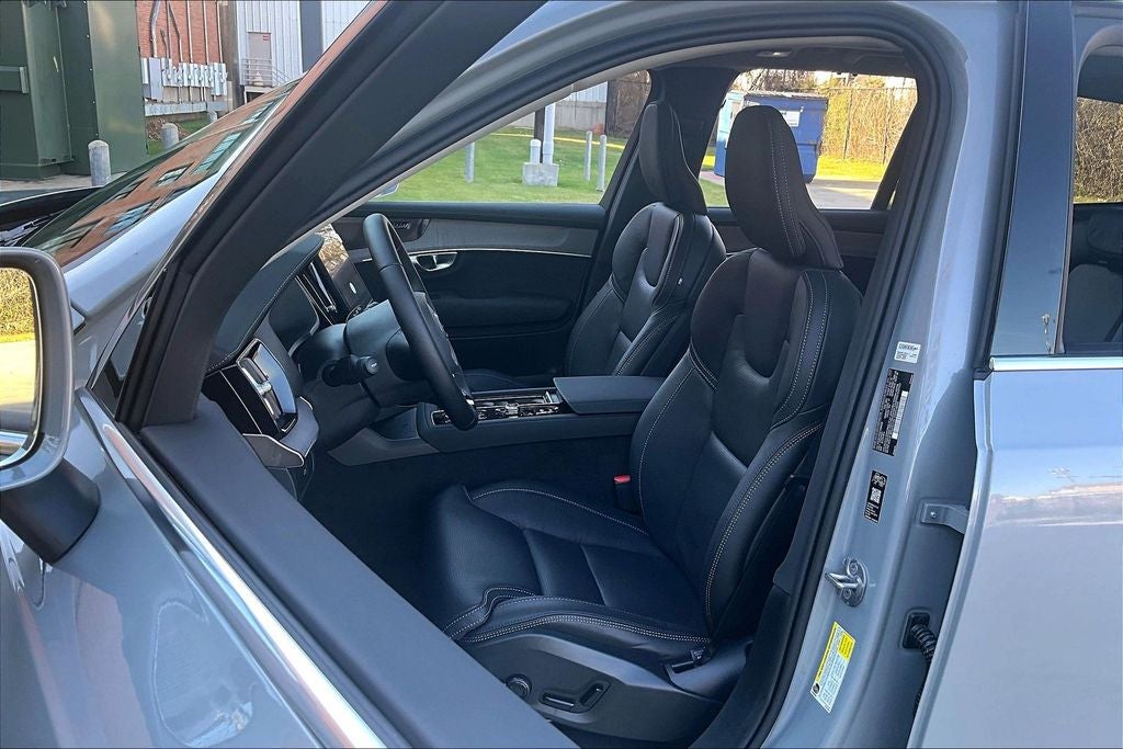 2026 Volvo XC90 B6 Ultra