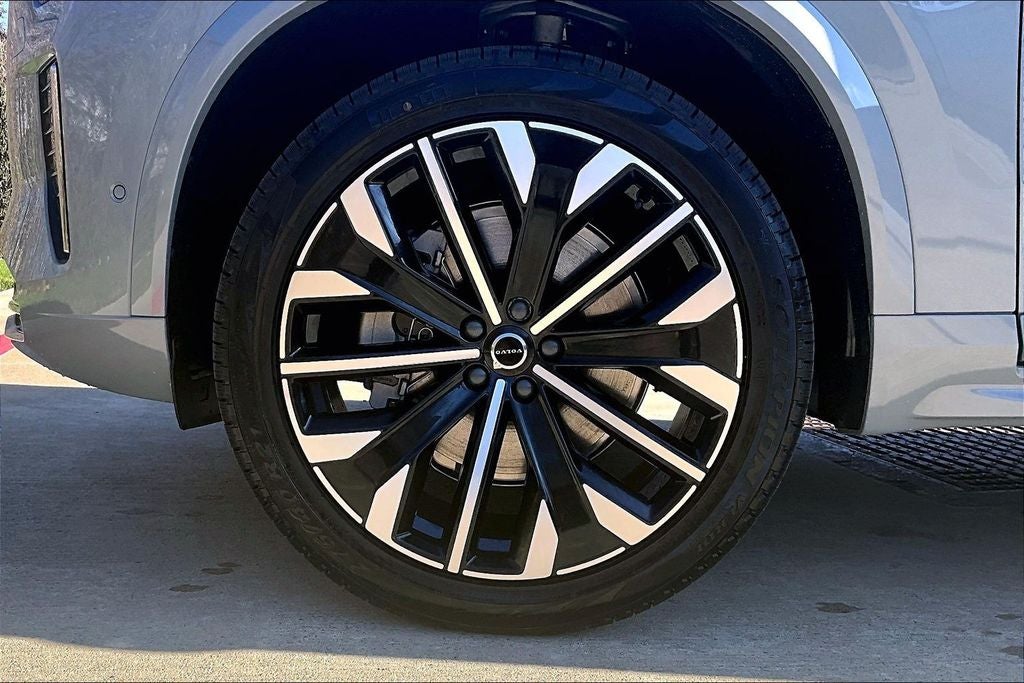 2026 Volvo XC90 B6 Ultra