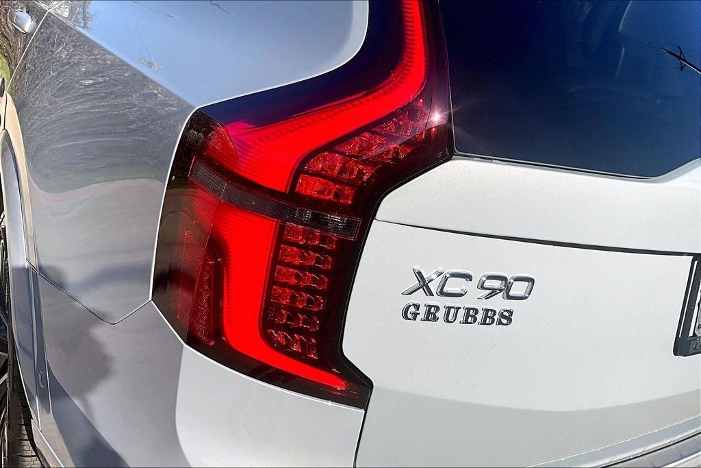 2026 Volvo XC90 B6 Ultra