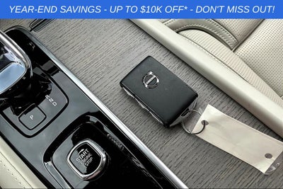 2025 Volvo XC90 B6 Ultra