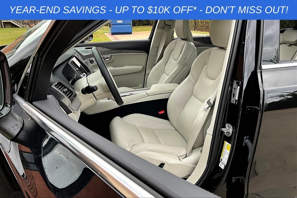 2025 Volvo XC90 B6 Ultra
