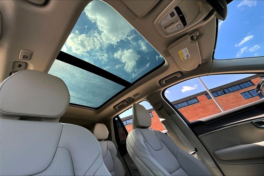 2026 Volvo XC90 B6 Ultra