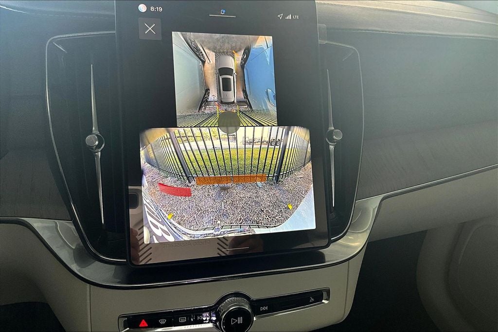 2026 Volvo XC90 B6 Ultra