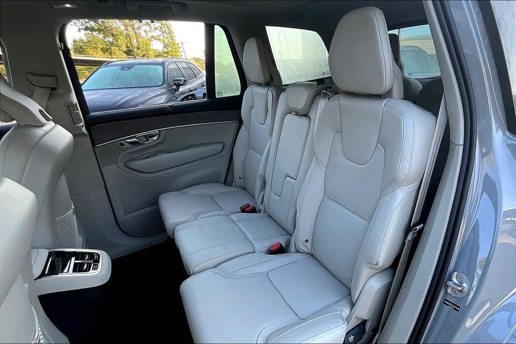 2026 Volvo XC90 B6 Ultra