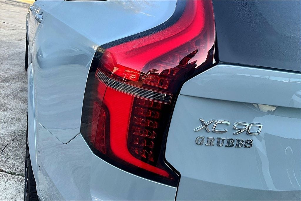 2026 Volvo XC90 B6 Ultra