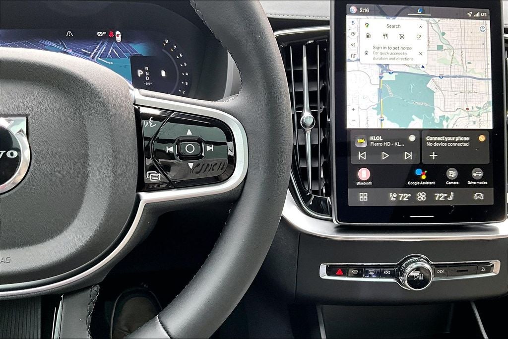 2026 Volvo XC90 B6 Core