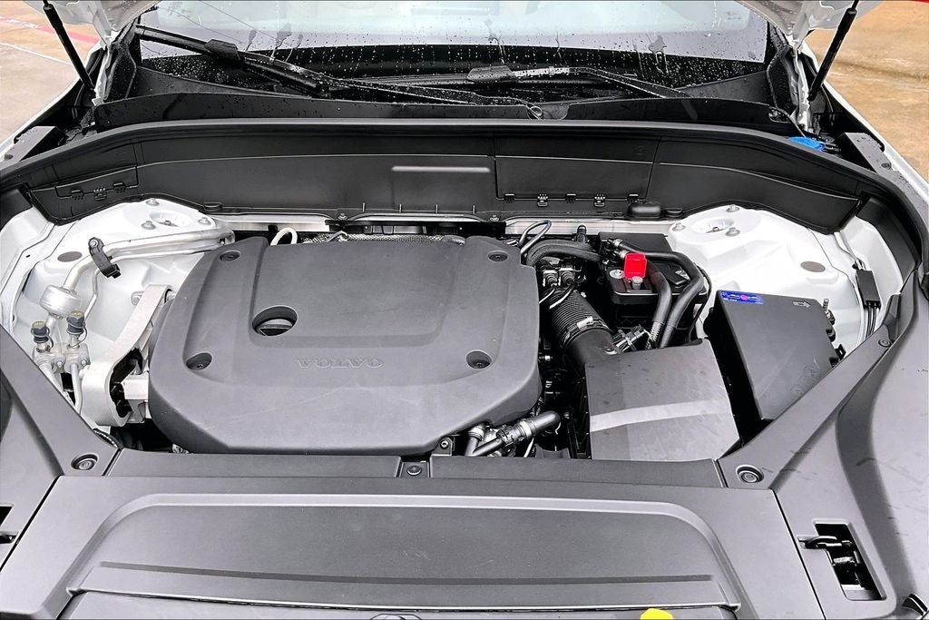 2026 Volvo XC90 B6 Core
